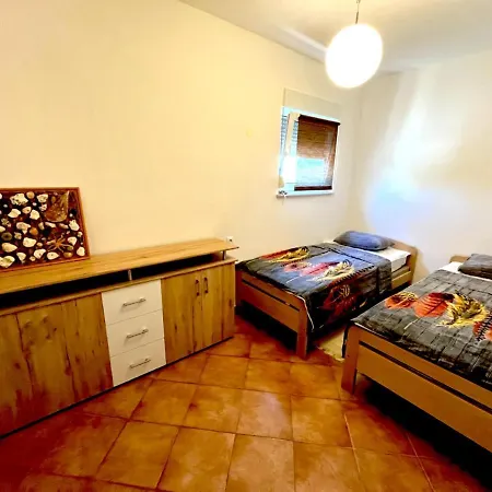 Apartamento Apartman Kornat Ždrelac